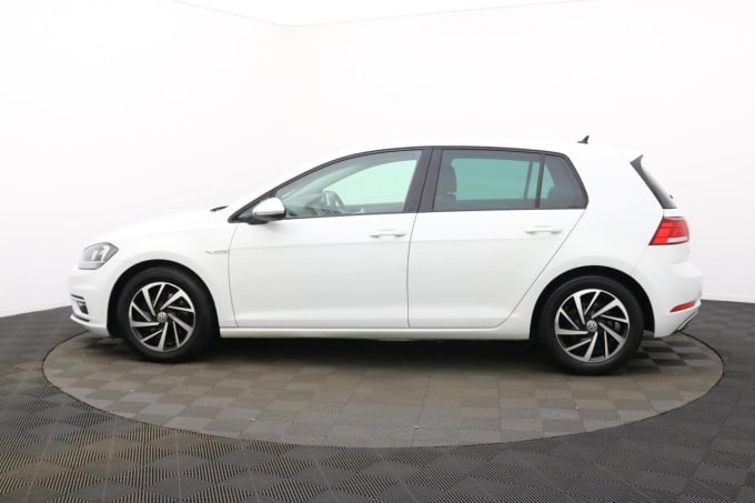 2025 Volkswagen Golf