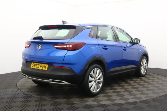 2025 Vauxhall Grandland X