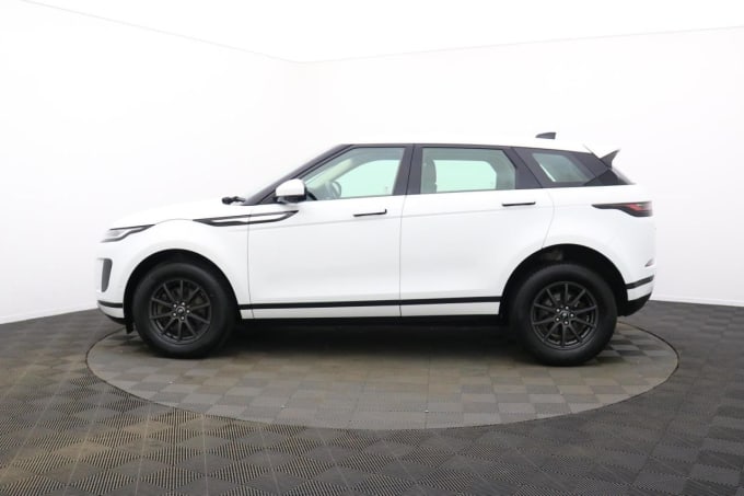 2025 Land Rover Range Rover Evoque