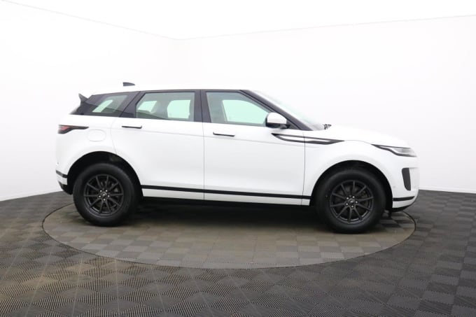 2025 Land Rover Range Rover Evoque