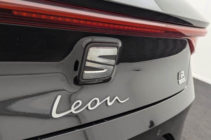 2025 Seat Leon