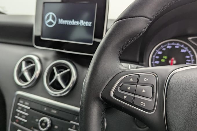 2025 Mercedes-benz A-class