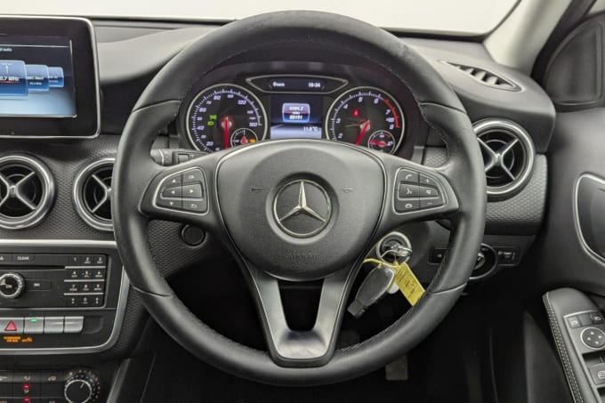 2025 Mercedes-benz A-class
