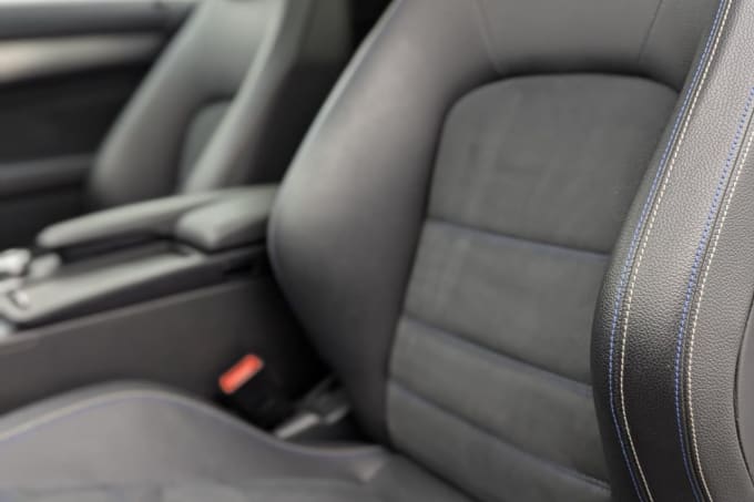 2025 Mercedes-benz C-class
