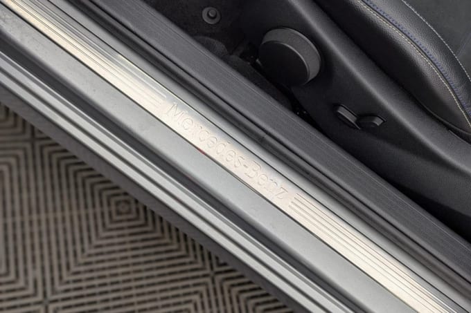 2025 Mercedes-benz C-class