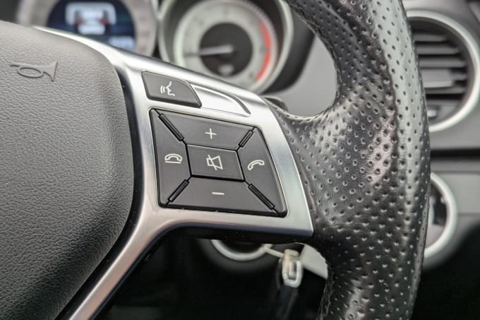 2025 Mercedes-benz C-class