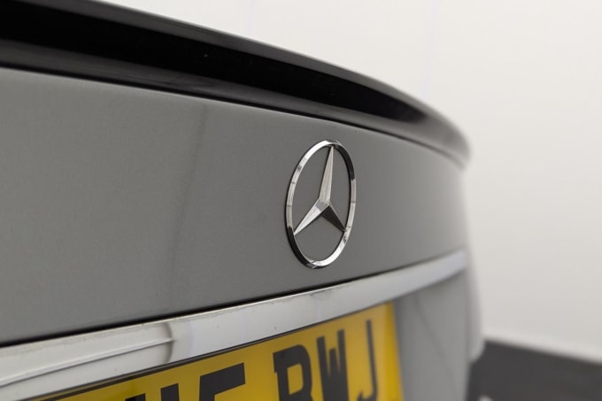 2025 Mercedes-benz C-class