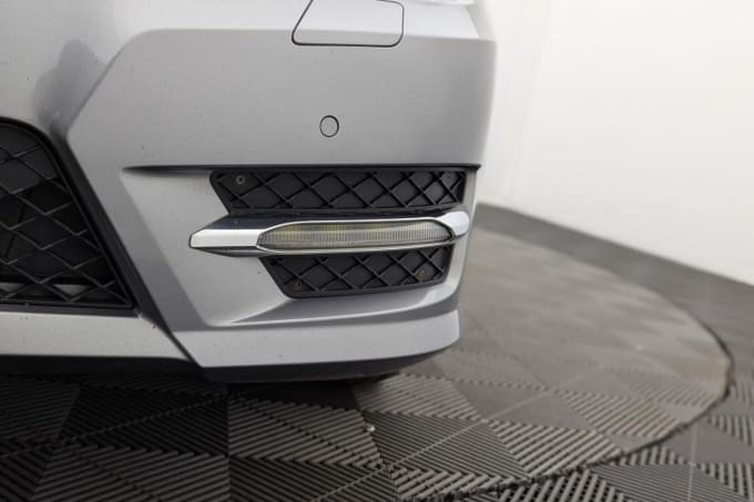 2025 Mercedes-benz C-class
