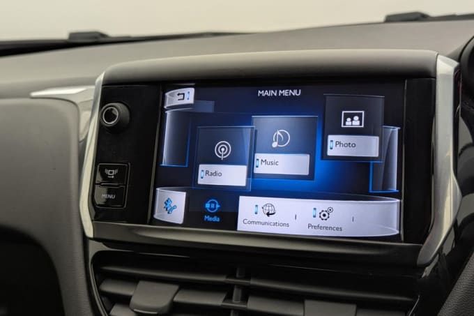 2025 Peugeot 208
