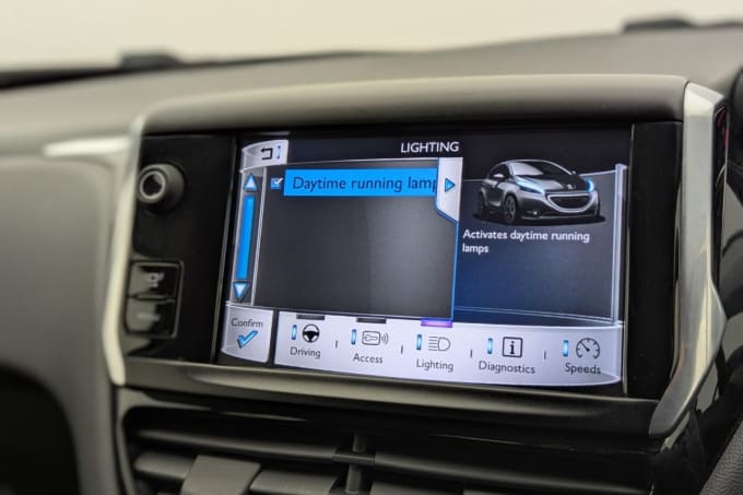 2025 Peugeot 208