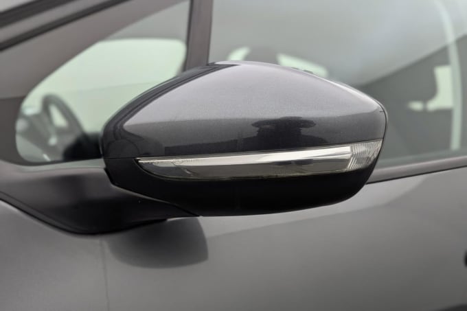 2025 Peugeot 208
