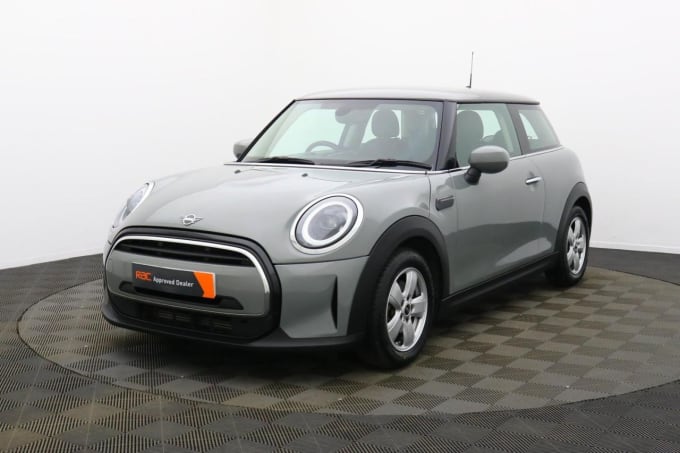 2025 Mini Hatch