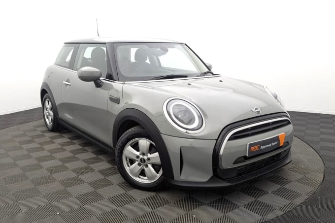 2025 Mini Hatch