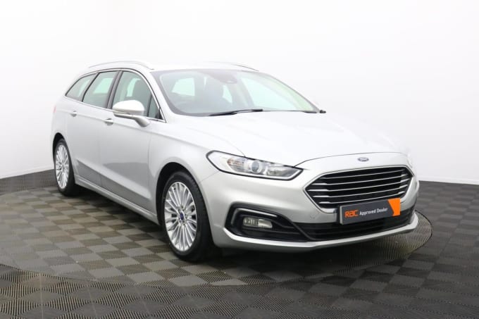 2025 Ford Mondeo