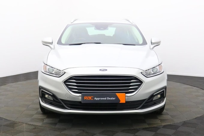 2025 Ford Mondeo