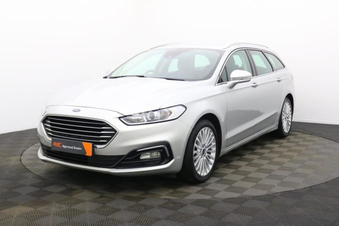 2025 Ford Mondeo