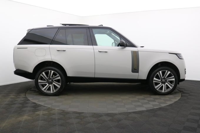 2025 Land Rover Range Rover