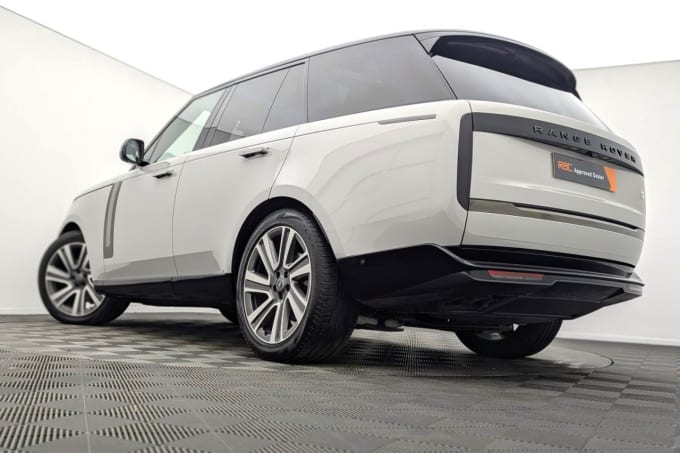 2025 Land Rover Range Rover