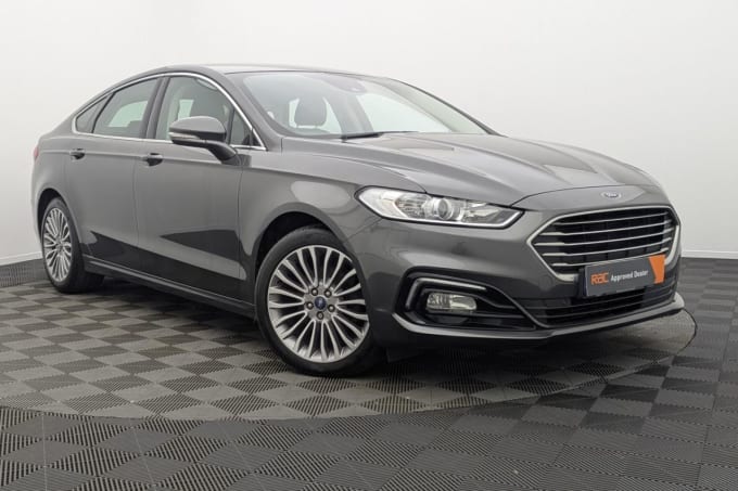 2025 Ford Mondeo