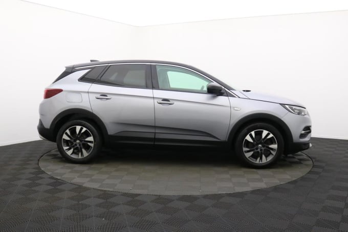 2025 Vauxhall Grandland X