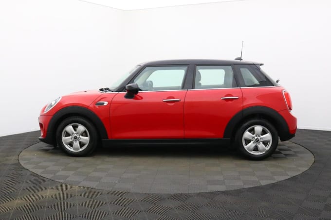 2025 Mini Hatch