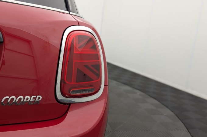 2025 Mini Hatch