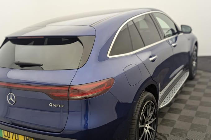 2025 Mercedes-benz Eqc