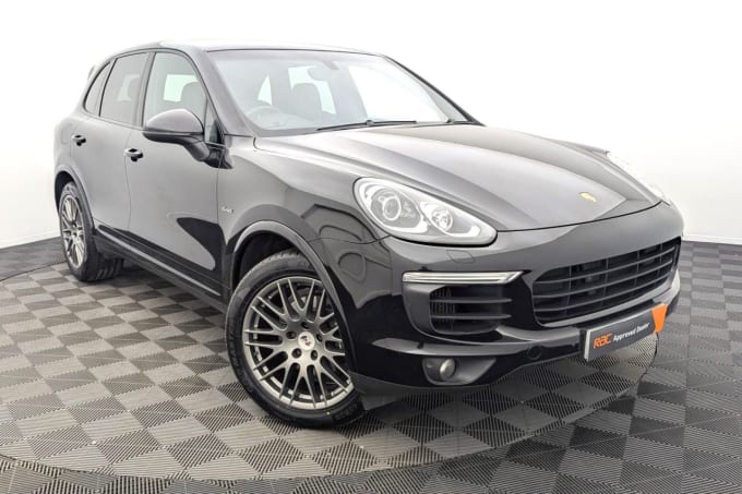 2025 Porsche Cayenne