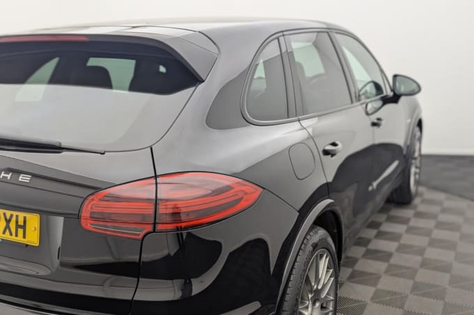 2025 Porsche Cayenne