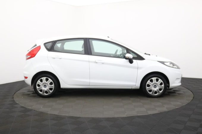 2025 Ford Fiesta