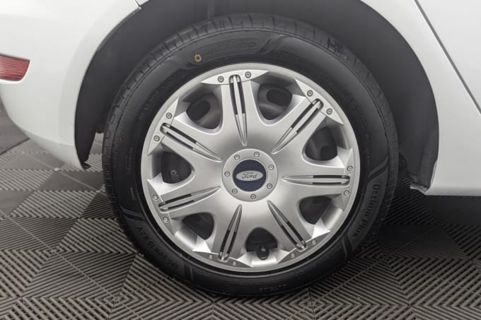2025 Ford Fiesta