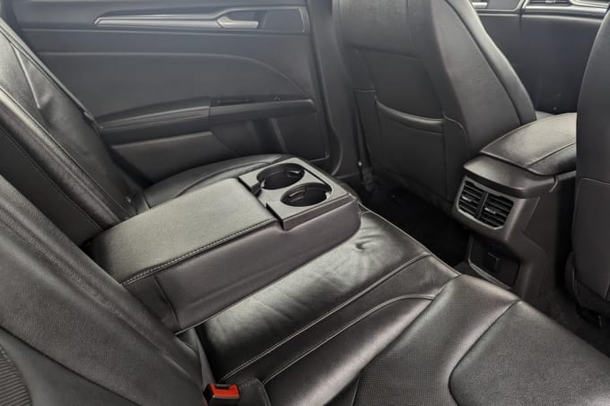 2025 Ford Mondeo