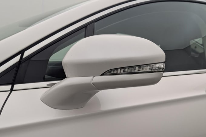 2025 Ford Mondeo