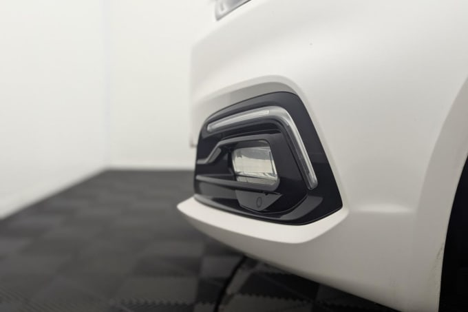 2025 Ford Mondeo
