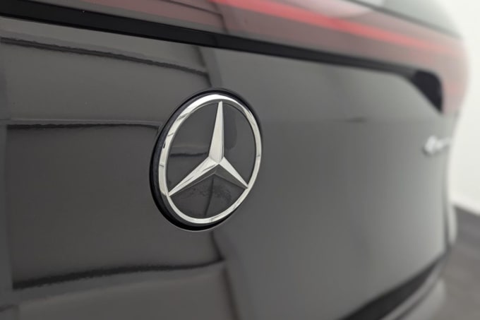 2025 Mercedes-benz Eqc