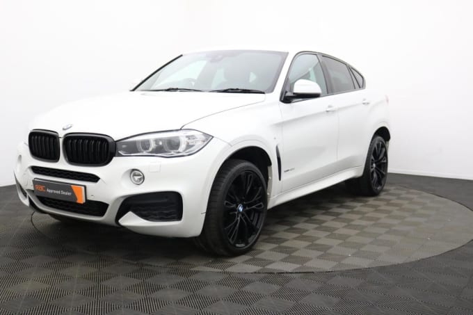 2025 BMW X6