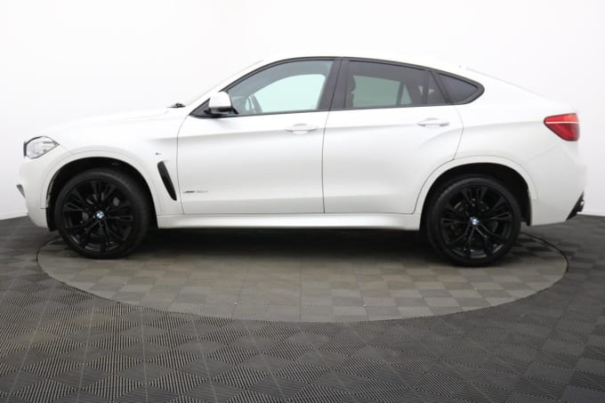2025 BMW X6