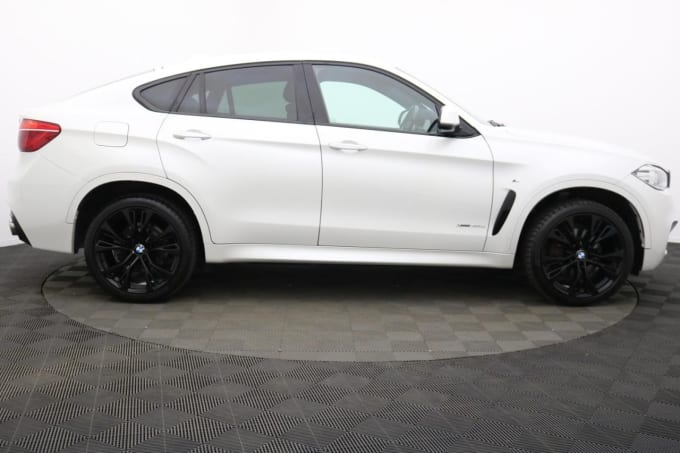 2025 BMW X6