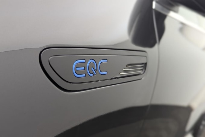 2025 Mercedes-benz Eqc