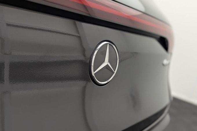 2025 Mercedes-benz Eqc