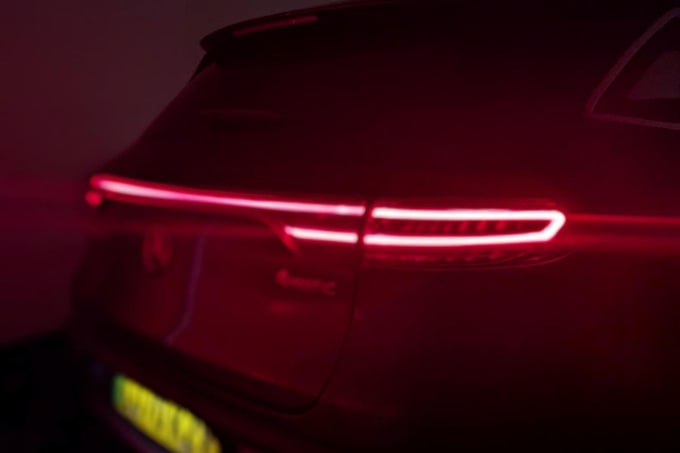 2025 Mercedes-benz Eqc