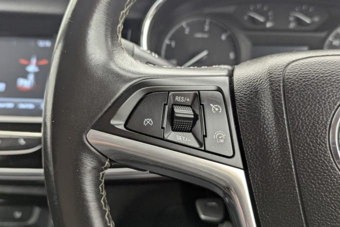 2025 Vauxhall Mokka X