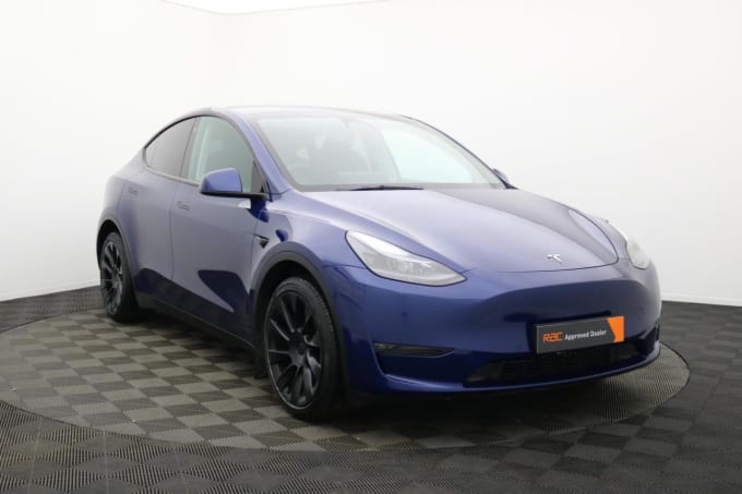 2025 Tesla Model Y