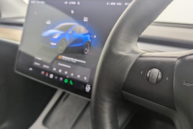 2025 Tesla Model Y