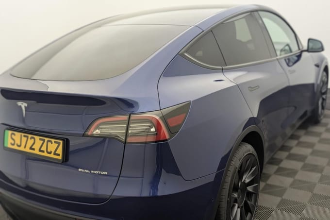2025 Tesla Model Y