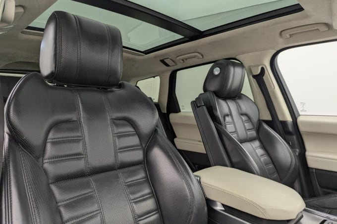 2025 Land Rover Range Rover Sport