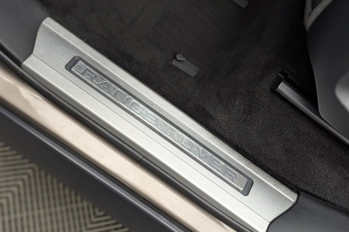 2025 Land Rover Range Rover Sport