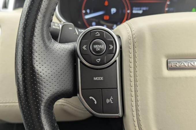 2025 Land Rover Range Rover Sport
