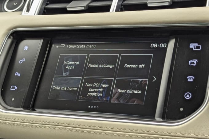 2025 Land Rover Range Rover Sport