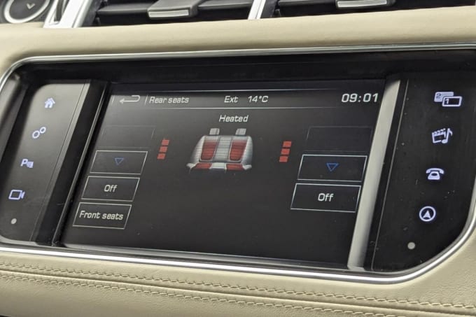 2025 Land Rover Range Rover Sport